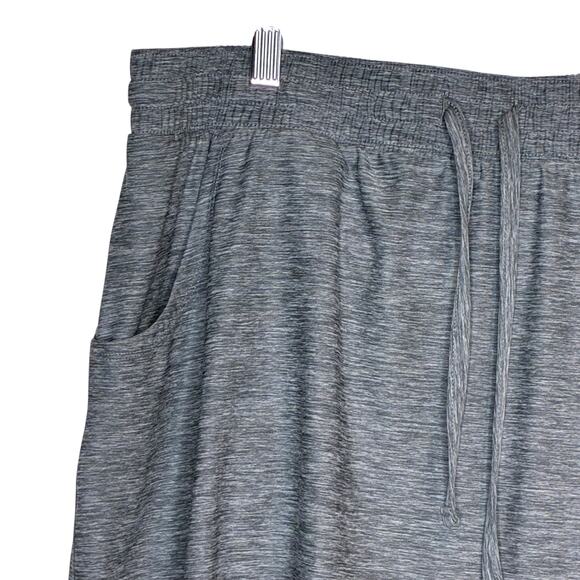 Duluth Trading Co Womens Size Large Armachillo Cooling Skort Heather Gray Pocket - Picture 2 of 9